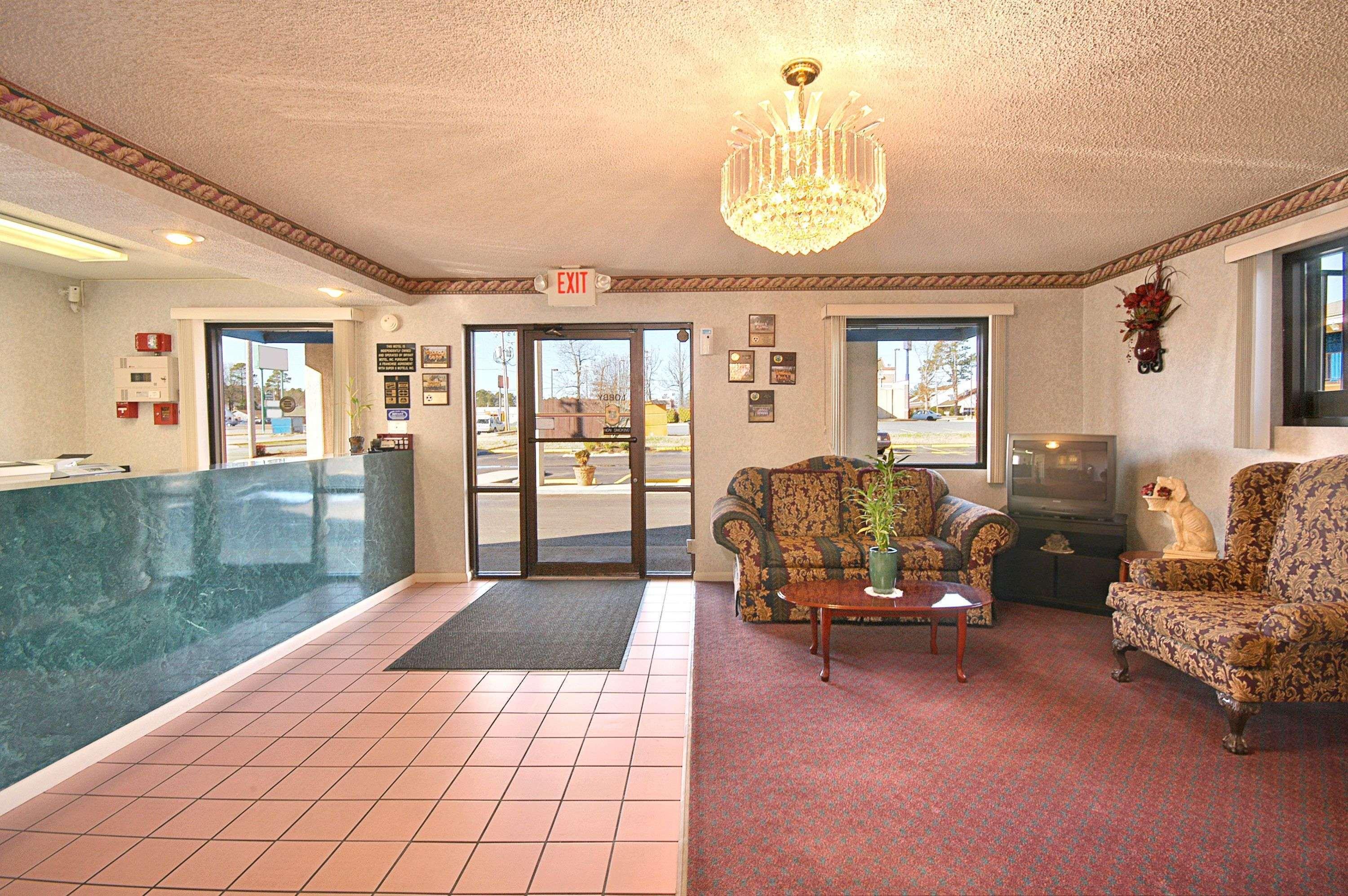 Super 8 By Wyndham Bryant Little Rock Area Motel Interior photo